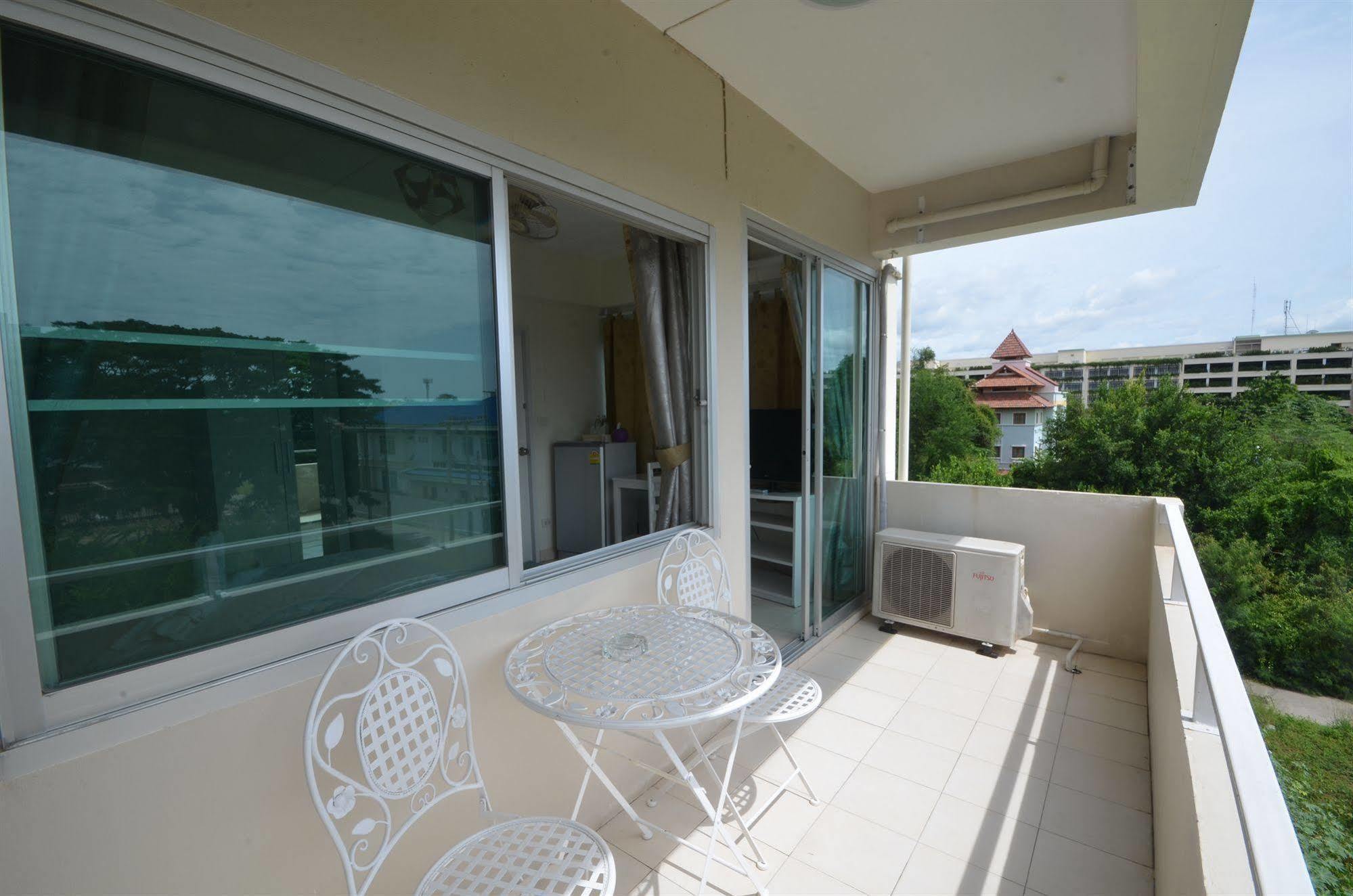 Pearl@Hua Hin Hotel Kültér fotó